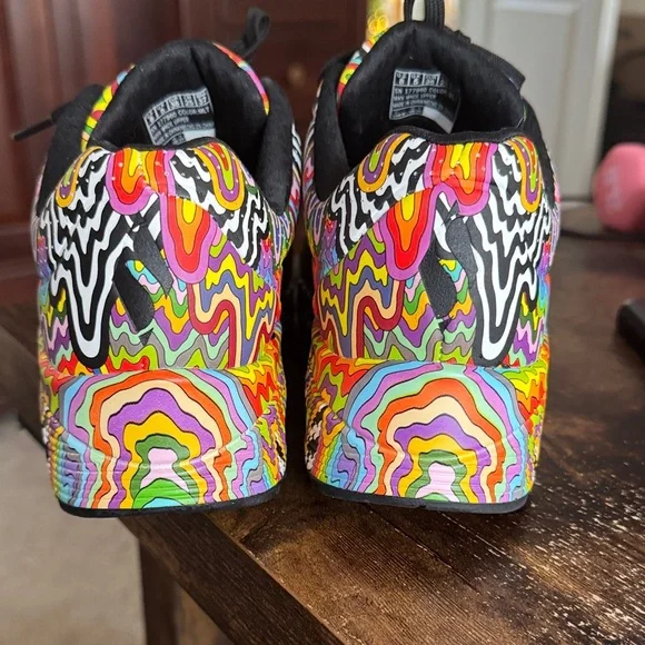 Skechers and Jen Stark Collab Multicolor Vibrant Sneakers NWOT - Picture 9 of 9